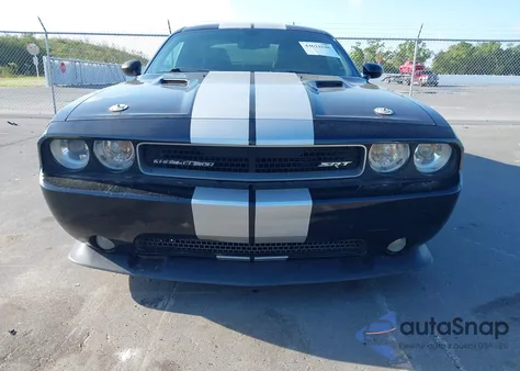 2011 Dodge Challenger Srt8 z USA, uszkodzony, nr VIN 2B3CJ7DJ0BH593297